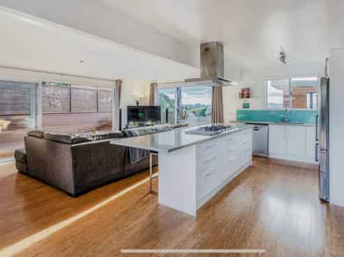 61 Oromahoe Road, Opua