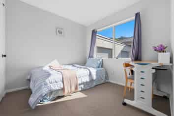 1/17 Lambrown Drive, Totara Vale