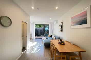 4/11 Jaemont Avenue, Te Atatu South