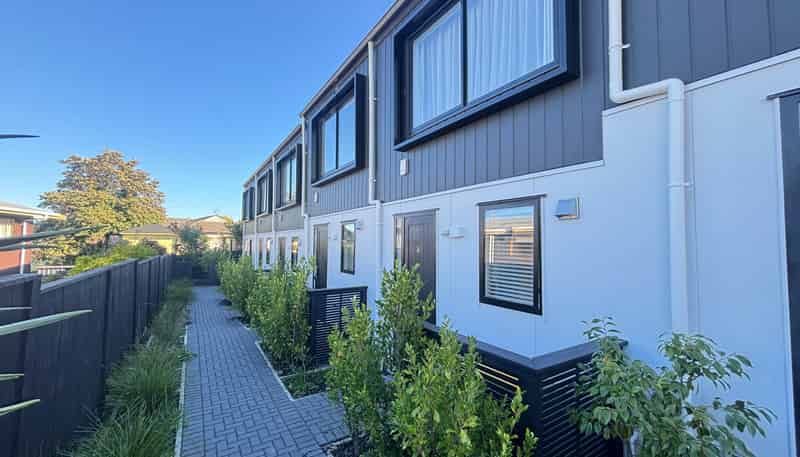 4/11 Jaemont Avenue, Te Atatu South