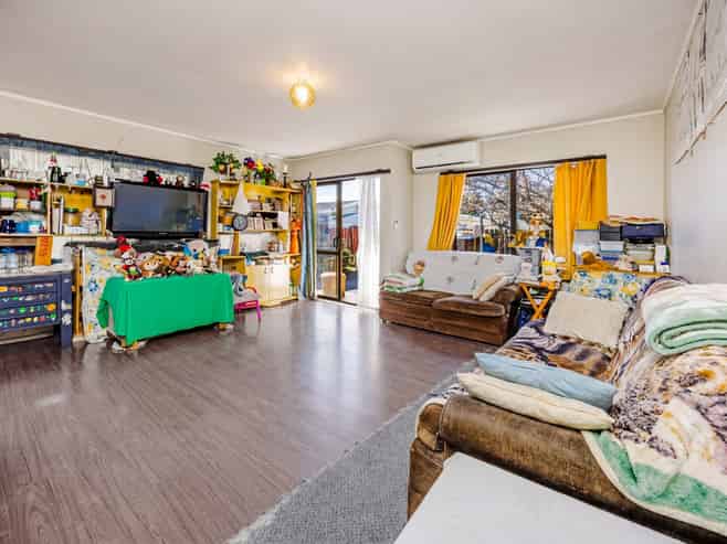 1/38 Station Road, Takanini
