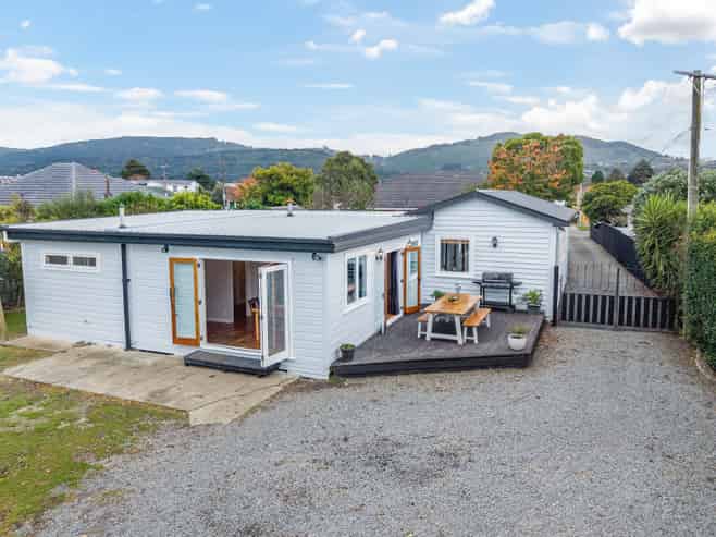 33 Miro Street, Trentham