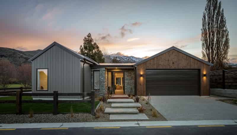 1 Kamana Rise, Wanaka