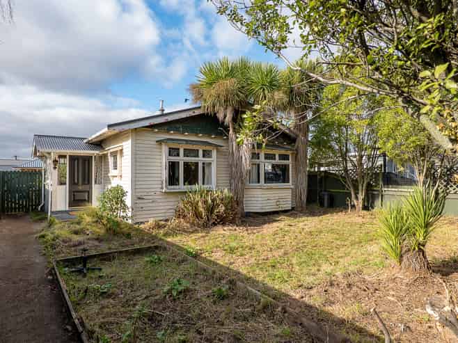 128 Lyttelton Street, Spreydon