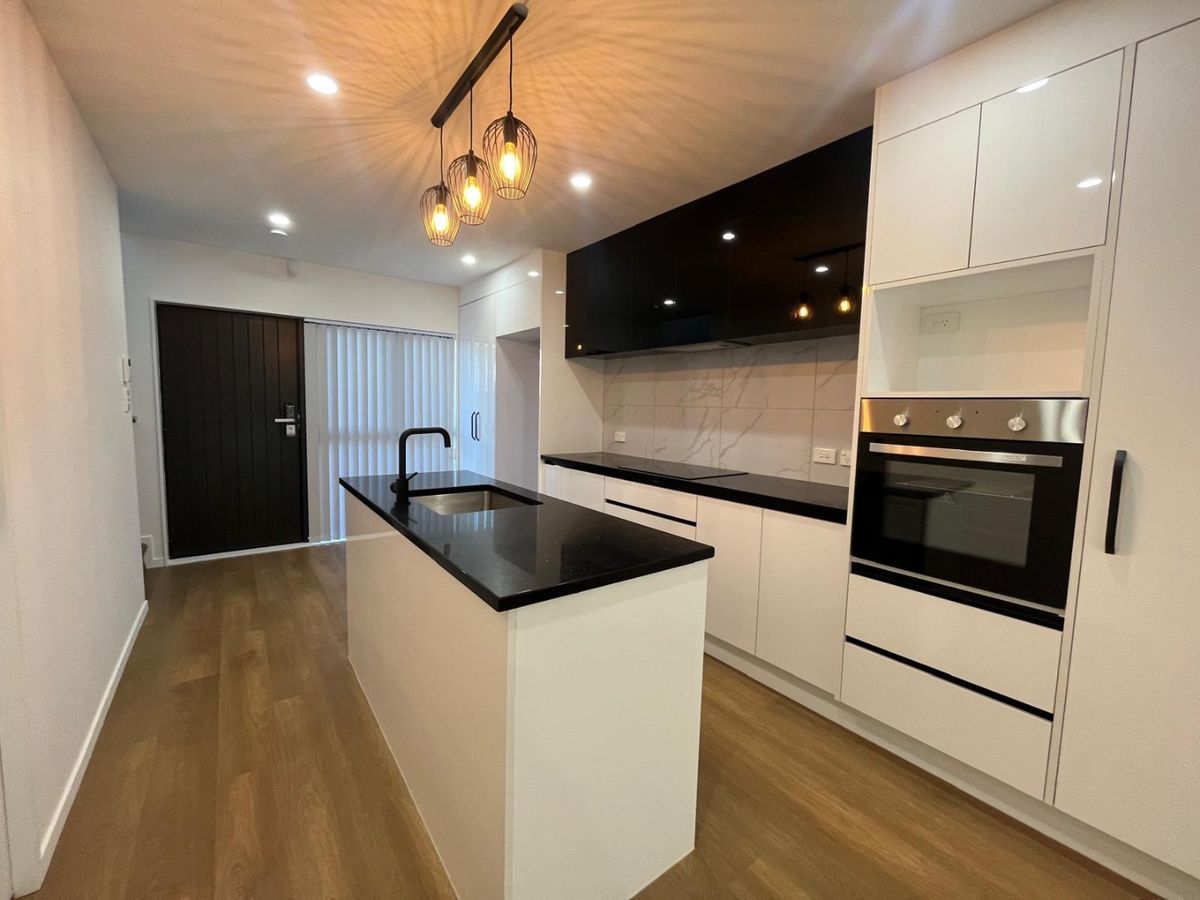 Brand New Home, Glen Eden