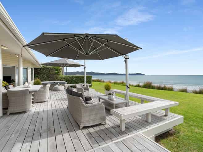 220 Kenwood Drive, Matarangi