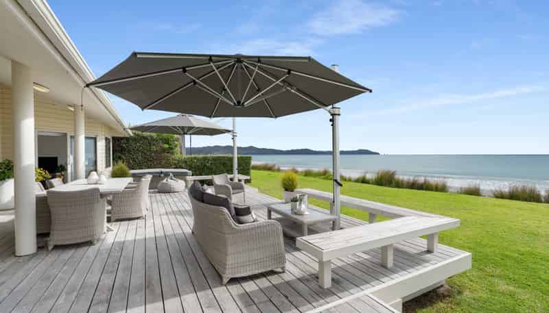 220 Kenwood Drive, Matarangi