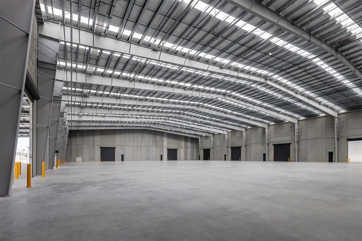 CBRE | A-Grade High Stud with Drive Around Access - Ansicht 3