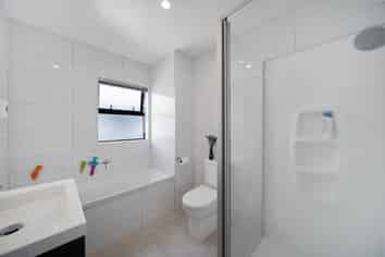 4 Orona Place, Conifer Grove