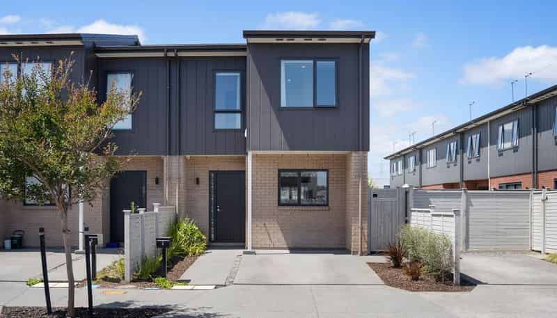 4 Orona Place, Conifer Grove