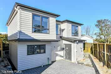 12a Kern Place, Manurewa
