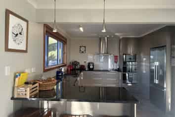 308  North Beach Road, Cobden