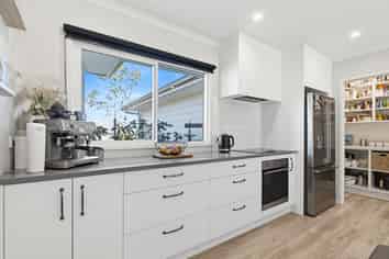 5 Karanema Place, Coastlands