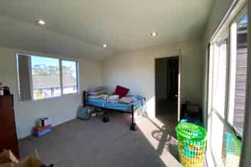 62 Dale Crescent, Pakuranga