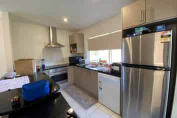 62 Dale Crescent, Pakuranga