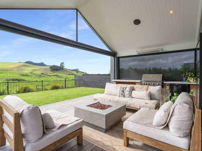 24 Ataahua Views Tce, Whitianga