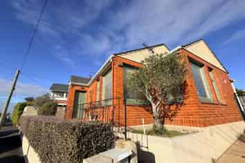 3 Hereford Street, Roslyn