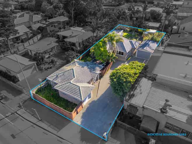 42 Alfriston Road, Manurewa
