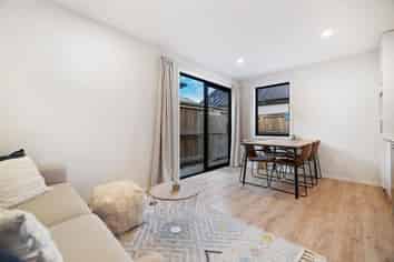 A/33 Corriedale Road, Jacks Point