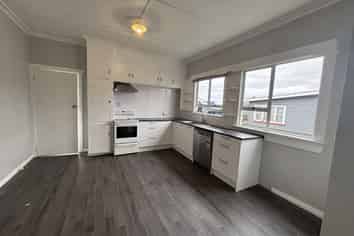 462b Broadway, Stratford