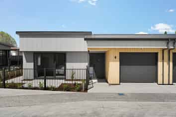 4 Fable Way, Leamington