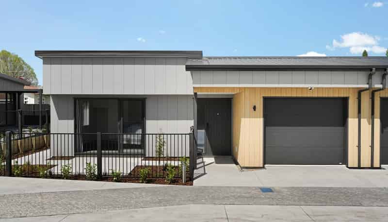 4 Fable Way, Leamington