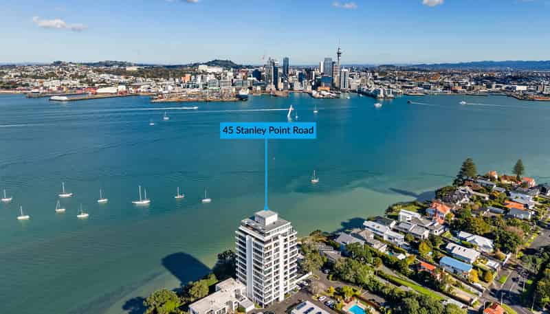 102/45 Stanley Point Road, Devonport
