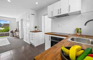 9B Jonathon Street, Judea
