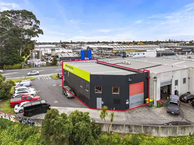 Cavendish Drive investment with national tenant