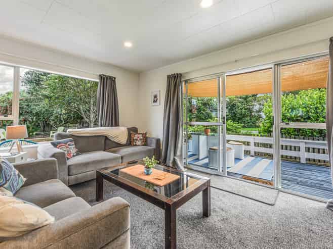 4/12 Dundas Street, The Wood