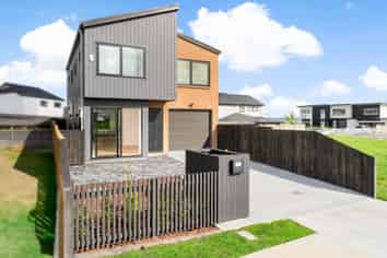 12 Harbourside Parade, Hobsonville