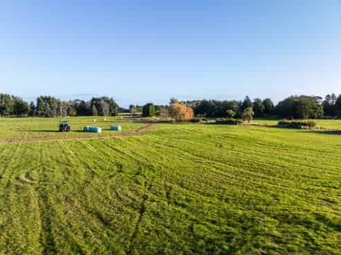 79 Otatara Road, Otatara