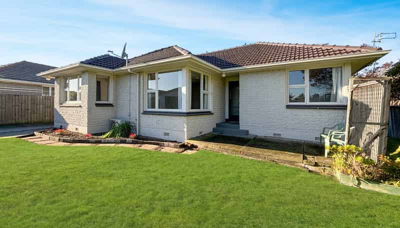 3 Ormandy Place, Bromley