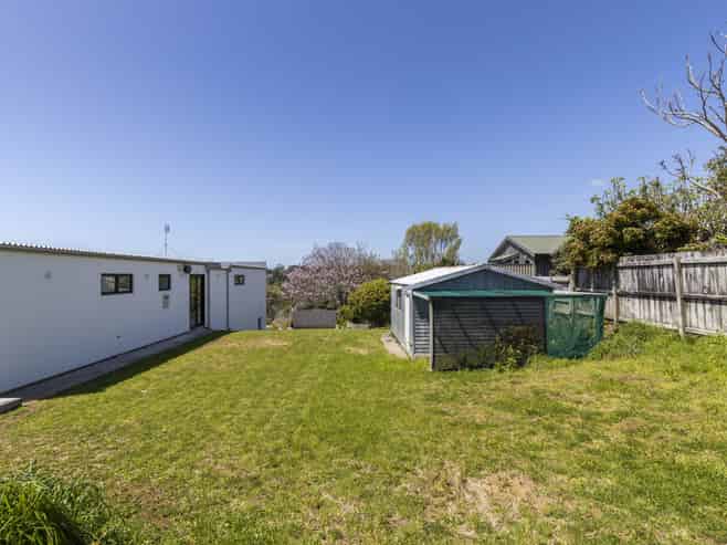 17 Standish Street, Westown
