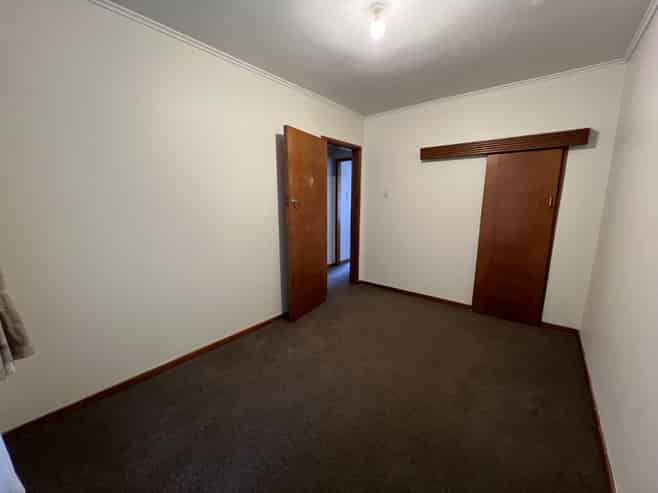 2/15 Dawson Street, Hamilton East