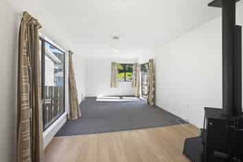 48 Cardiff Crescent, Cannons Creek