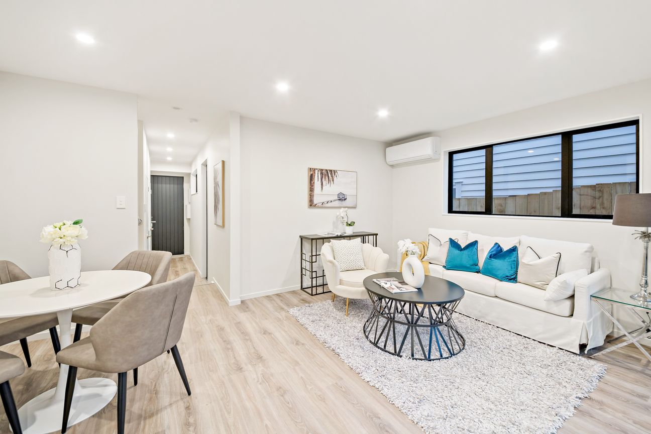 Freehold Lifestyle - 3 Beds, 2.5 Bath New Build - Więcej