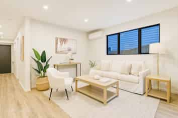 8C Butterworth Drive, Glendene