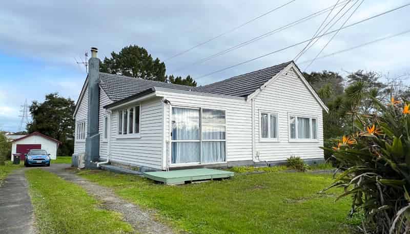 2178 Great North Road, Avondale