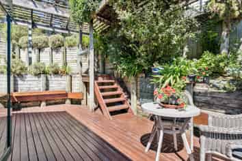 7 Houhere Close, Albany