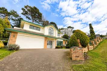 7 Houhere Close, Albany