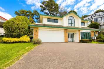 7 Houhere Close, Albany