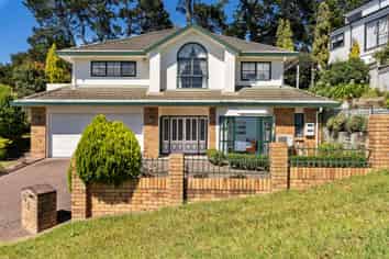 7 Houhere Close, Albany