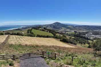Lot 8 McKenzie Drive, Green Island