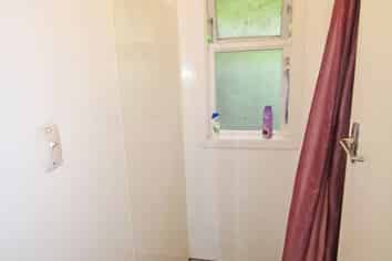 Rm 5/9 Frame Street, North East Valley