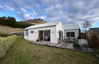 16 Springfield Road, Dalefield/Wakatipu Basin