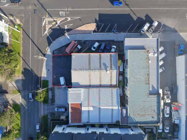 Modern & Road Front in Onehunga - 391sqm