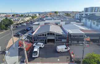 Modern & Road Front in Onehunga - 391sqm