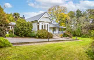 186 Summerhill Road, Cust