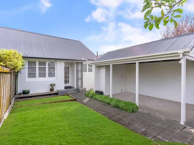 25 Edmund Street, Saint Heliers